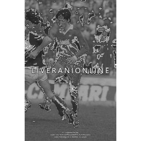 Neg- RETROSPETTIVA FERNANDO DE NAPOLI CALCIATORE NELLA FOTO FERNANDO DE NAPOLI CON LA MAGLIA DELL\'AVELLINO CALCIO AG ALDO LIVERANI SAS