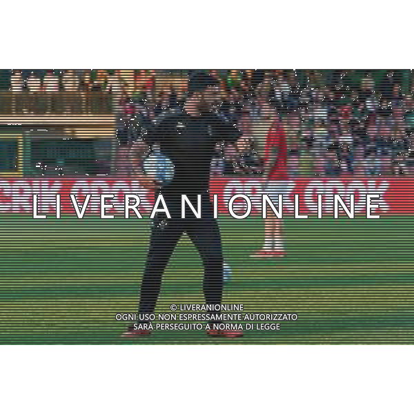 TVEM Vito Di Bari assistant coach of SSC Bari during the Italian Serie BKT playout match between Ternana Calcio vs SSC Bari on 23 May 2024 at the Libero Liberati stadium in Bari, Italy. Photo by Emmanuele Mastrodonato/ag. Aldo Liverani s.a.s./AGENZIA ALDO LIVERANI SAS