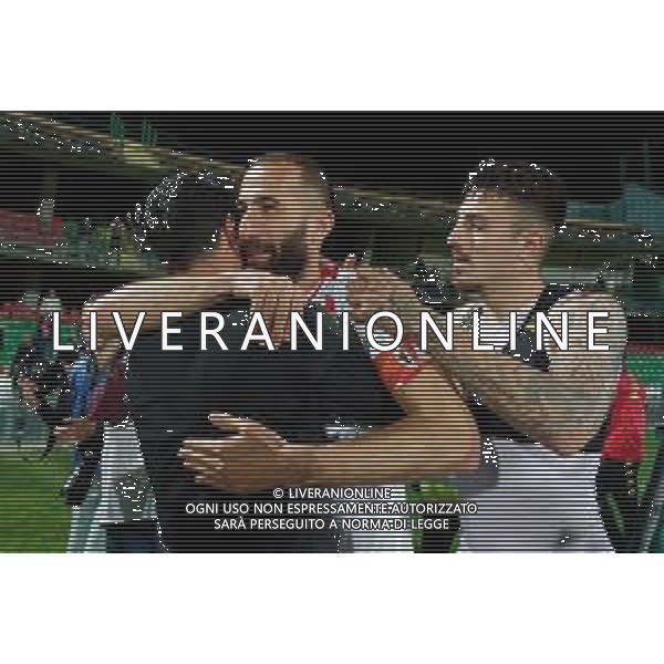 TVEM Valerio Di Cesare of SSC Bari celebrates the victory during the Italian Serie BKT playout match between Ternana Calcio vs SSC Bari on 23 May 2024 at the Libero Liberati stadium in Bari, Italy. Photo by Emmanuele Mastrodonato/ag. Aldo Liverani s.a.s./AGENZIA ALDO LIVERANI SAS
