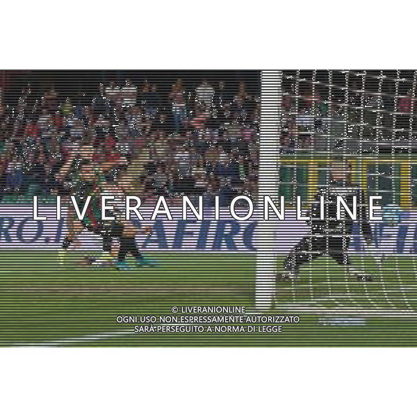 TVEM Giuseppe Sibilli of SSC Bari and Antony Iannarilli of Ternana Calcio during the Italian Serie BKT playout match between Ternana Calcio vs SSC Bari on 23 May 2024 at the Libero Liberati stadium in Bari, Italy. Photo by Emmanuele Mastrodonato/ag. Aldo Liverani s.a.s./AGENZIA ALDO LIVERANI SAS