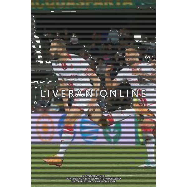 TVEM Valerio Di Cesare of SSC Bari celebrates after scoring a goal with teammates during the Italian Serie BKT playout match between Ternana Calcio vs SSC Bari on 23 May 2024 at the Libero Liberati stadium in Bari, Italy. Photo by Emmanuele Mastrodonato/ag. Aldo Liverani s.a.s./AGENZIA ALDO LIVERANI SAS