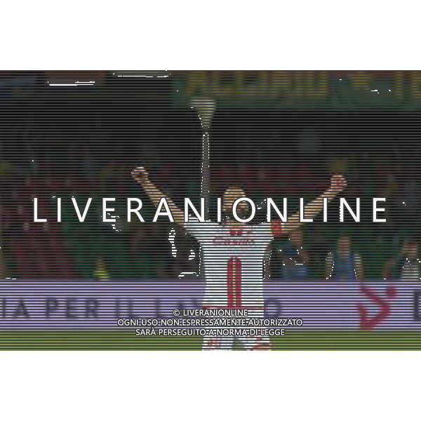 TVEM Valerio Di Cesare of SSC Bari celebrates the victory during the Italian Serie BKT playout match between Ternana Calcio vs SSC Bari on 23 May 2024 at the Libero Liberati stadium in Bari, Italy. Photo by Emmanuele Mastrodonato/ag. Aldo Liverani s.a.s./AGENZIA ALDO LIVERANI SAS