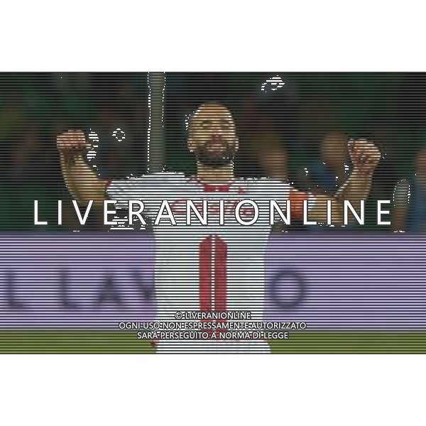TVEM Valerio Di Cesare of SSC Bari celebrates the victory during the Italian Serie BKT playout match between Ternana Calcio vs SSC Bari on 23 May 2024 at the Libero Liberati stadium in Bari, Italy. Photo by Emmanuele Mastrodonato/ag. Aldo Liverani s.a.s./AGENZIA ALDO LIVERANI SAS