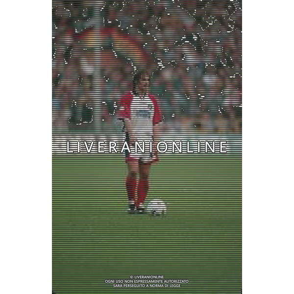 01-11-2000 GENOVA CAMPIONATO DI CALCIO SERIE B GENOA-COSENZA 2-1 NELLA FOTO ALADINO VALOTI AG ALDO LIVERANI SAS