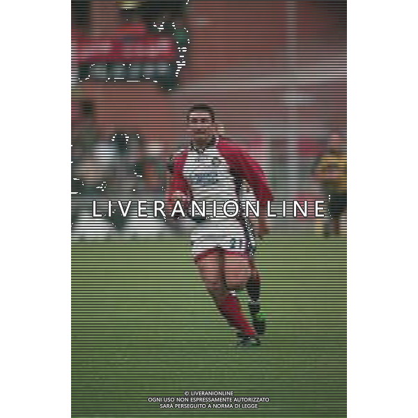 01-11-2000 GENOVA CAMPIONATO DI CALCIO SERIE B GENOA-COSENZA 2-1 NELLA FOTO GIANLUCA SAVOLDI AG ALDO LIVERANI SAS