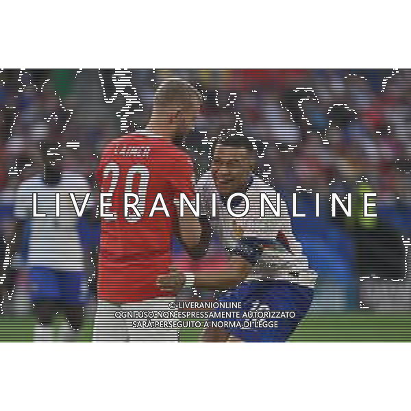 Austria vs Francia - UEFA EURO 2024 nella foto Kevin Danso (Austria) e Kylian Mbappè (Francia) Dusseldorf (GER) 17-06-2024 Dusseldorf Arena Campionato Europeo di Calcio - UEFA EURO 2024 fase a gironi - 1a giornata Gruppo D foto Roberto Garavaglia/Agenzia Aldo Liverani sas