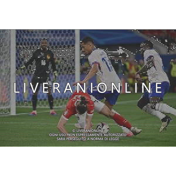 Austria vs Francia - UEFA EURO 2024 nella foto il contatto in area traMarcel Sabitzer (Austria) e William Saliba (Francia) giudicato regolare da arbitro e VAR Dusseldorf (GER) 17-06-2024 Dusseldorf Arena Campionato Europeo di Calcio - UEFA EURO 2024 fase a gironi - 1a giornata Gruppo D foto Roberto Garavaglia/Agenzia Aldo Liverani sas