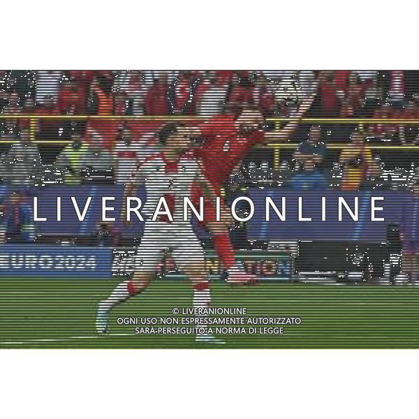 Turchia vs Georgia - UEFA EURO 2024 nella foto Otar Kakabadze (Georgia) e Orkun Kokcu (Turchia) Dortmund (GER) 18-06-2024 BVB Stadion Dortmund Campionato Europeo di Calcio - UEFA EURO 2024 fase a gironi - 1a giornata Gruppo F foto Roberto Garavaglia/Agenzia Aldo Liverani sas/AGENZIA ALDO LIVERANI SAS