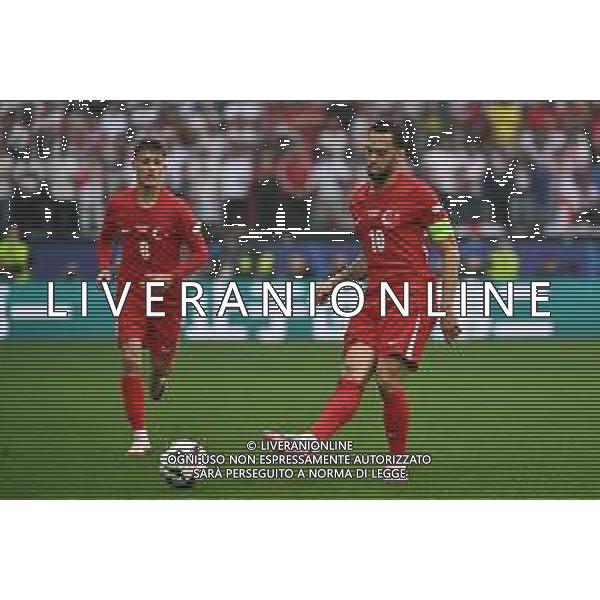 Turchia vs Georgia - UEFA EURO 2024 nella foto Hakan Calhanoglu (Turchia) e sulla SX Arda Guler (Turchia) Dortmund (GER) 18-06-2024 BVB Stadion Dortmund Campionato Europeo di Calcio - UEFA EURO 2024 fase a gironi - 1a giornata Gruppo F foto Roberto Garavaglia/Agenzia Aldo Liverani sas/AGENZIA ALDO LIVERANI SAS