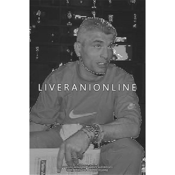 Neg- RETROSPETTIVA FABRIZIO RAVANELLI CALCIATORE NELLA FOTO CON LA MAGLIA DELLA NAZIONALE ITALIANA NELL\'ANNO 1995 (PRIMA CONVOCAZIONE) AG AGENZIA ALDO LIVERANI SAS