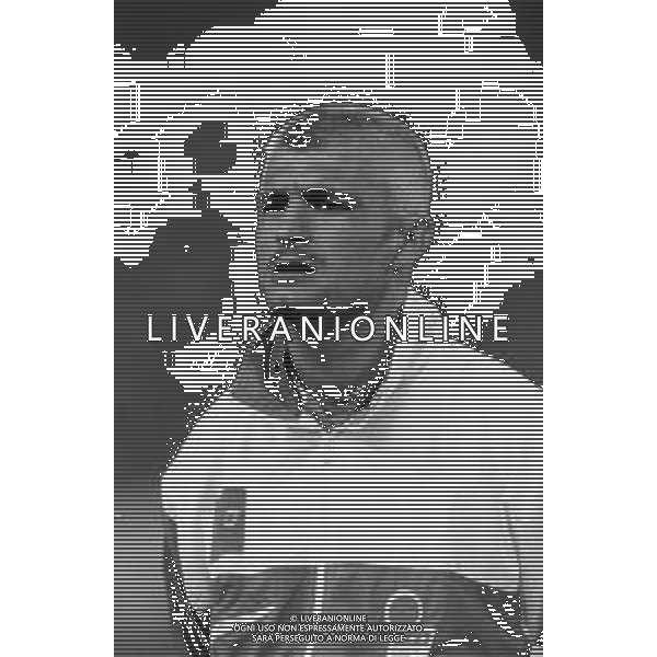 Neg- RETROSPETTIVA FABRIZIO RAVANELLI CALCIATORE NELLA FOTO CON LA MAGLIA DELLA NAZIONALE ITALIANA NELL\'ANNO 1995 (PRIMI PIANI) AG AGENZIA ALDO LIVERANI SAS