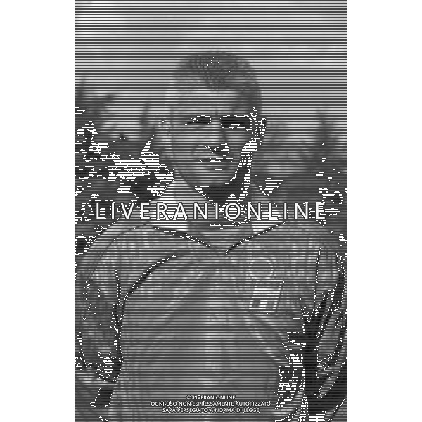 Neg- RETROSPETTIVA FABRIZIO RAVANELLI CALCIATORE NELLA FOTO CON LA MAGLIA DELLA NAZIONALE ITALIANA NELL\'ANNO 1995 (PRIMI PIANI) AG AGENZIA ALDO LIVERANI SAS