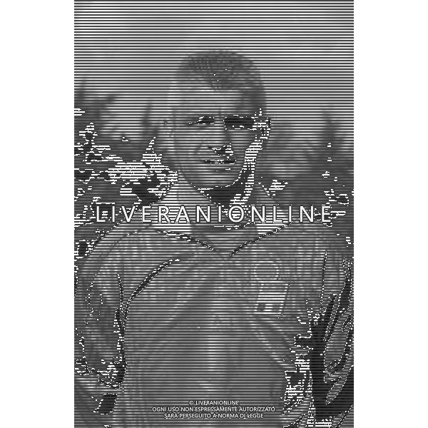 Neg- RETROSPETTIVA FABRIZIO RAVANELLI CALCIATORE NELLA FOTO CON LA MAGLIA DELLA NAZIONALE ITALIANA NELL\'ANNO 1995 (PRIMI PIANI) AG AGENZIA ALDO LIVERANI SAS