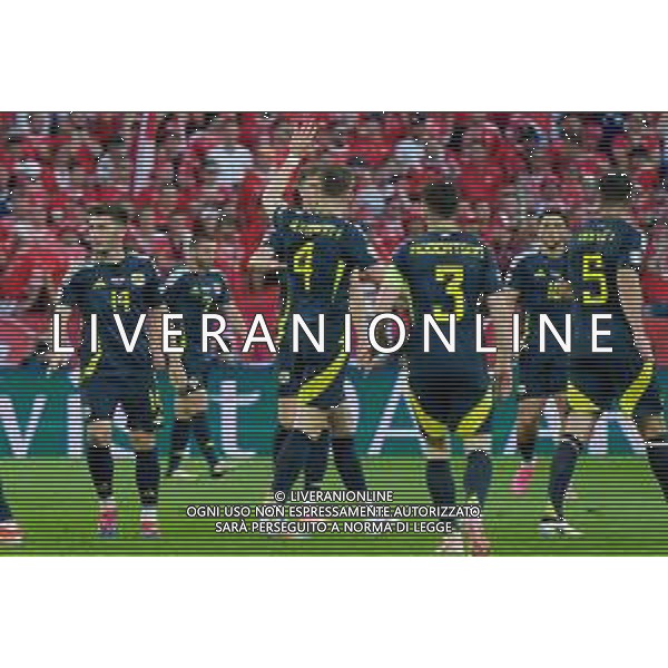 TVEM Scott McTominay of Scotland celebrates after scoring a goal with teammates during the UEFA EURO 2024 group stage match between Scotland and Switzerland at Cologne Stadium on June 19, 2024 in Cologne, Germany. Photo by Emmanuele Mastrodonato/ag. Aldo Liverani sas/AGENZIA AGENZIA ALDO LIVERANI SAS