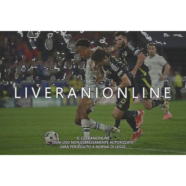 Scozia vs Svizzera - UEFA EURO 2024 nella foto Dan Ndoye (Svizzera) e Kieran Tierney (Scozia) Colonia (GER) 19-06-2024 Cologne Stadium - RheinEnergieStadion Campionato Europeo di Calcio - UEFA EURO 2024 fase a gironi - 2a giornata Gruppo A foto Roberto Garavaglia/Agenzia Aldo Liverani sas/AGENZIA AGENZIA ALDO LIVERANI SAS