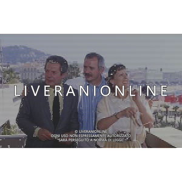 DIAP-MARCELLO MASTROIANNI, attore cinematografico italiano - RETROSPETTIVA  nella foto Marcello Mastroianni a Cannes nel 1987 con Nikita Sergeevic Michalkov e Marthe Keller ©ARCHIVIO / AGENZIA ALDO LIVERANI SAS 