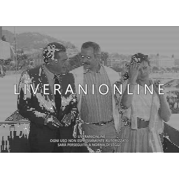 NEG-MARCELLO MASTROIANNI, attore cinematografico italiano - RETROSPETTIVA nella foto Marcello Mastroianni a Cannes nel 1987 con Nikita Sergeevic Michalkov e Marthe Keller ©ARCHIVIO / AGENZIA ALDO LIVERANI SAS