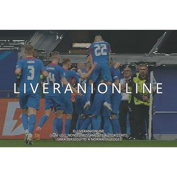 TVEM Ivan Schranz of Slovakia celebrates after scoring a goal with teammates during the UEFA EURO 2024 group stage match between Slovakia and Ukraine at Dusseldorf Arena on June 21, 2024 in Dusseldorf, Germany. Photo by Emmanuele Mastrodonato/ag. Aldo Liverani sas/AGENZIA ALDO LIVERANI SAS