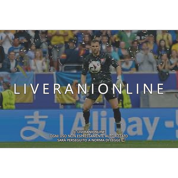 TVEM Martin Dúbravka of Slovakia during the UEFA EURO 2024 group stage match between Slovakia and Ukraine at Dusseldorf Arena on June 21, 2024 in Dusseldorf, Germany. Photo by Emmanuele Mastrodonato/ag. Aldo Liverani sas/AGENZIA ALDO LIVERANI SAS