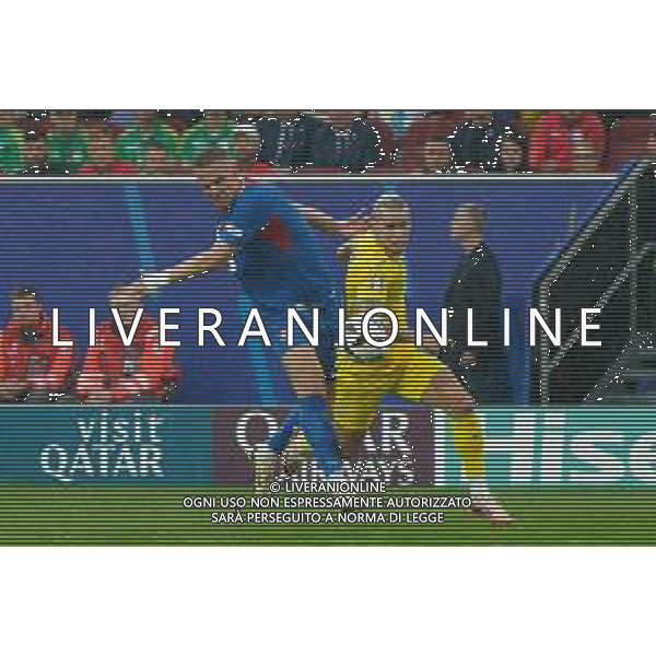 TVEM Mykhailo Mudryk of Ukraine in action against Denis Vavro of Slovakia during the UEFA EURO 2024 group stage match between Slovakia and Ukraine at Dusseldorf Arena on June 21, 2024 in Dusseldorf, Germany. Photo by Emmanuele Mastrodonato/ag. Aldo Liverani sas/AGENZIA ALDO LIVERANI SAS