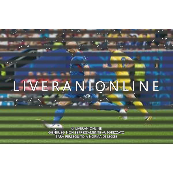 TVEM Stanislav Lobotka of Slovakia during the UEFA EURO 2024 group stage match between Slovakia and Ukraine at Dusseldorf Arena on June 21, 2024 in Dusseldorf, Germany. Photo by Emmanuele Mastrodonato/ag. Aldo Liverani sas/AGENZIA ALDO LIVERANI SAS