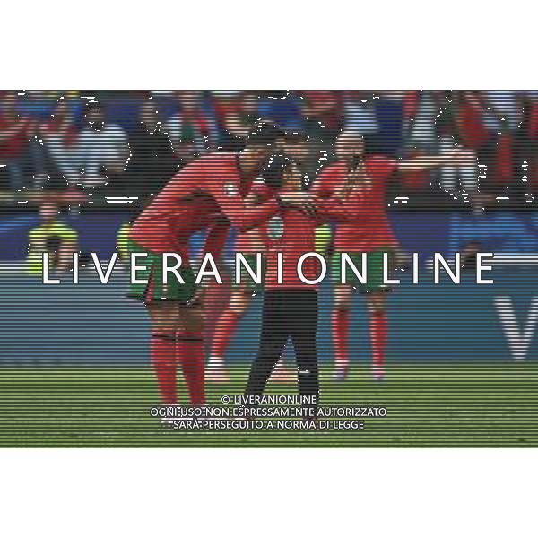 Turchia vs Portogallo - UEFA EURO 2024 nella foto un bambino entra in campo durante la gara per farsi un selfie con Cristiano Ronaldo (Portogallo) Dortmund (GER) 22-06-2024 BVB Stadion Dortmund - Westfalenstadion Signal Iduna Park Campionato Europeo di Calcio - UEFA EURO 2024 fase a gironi - 2a giornata Gruppo F foto Roberto Garavaglia/Agenzia Aldo Liverani sas/AGENZIA ALDO LIVERANI SAS