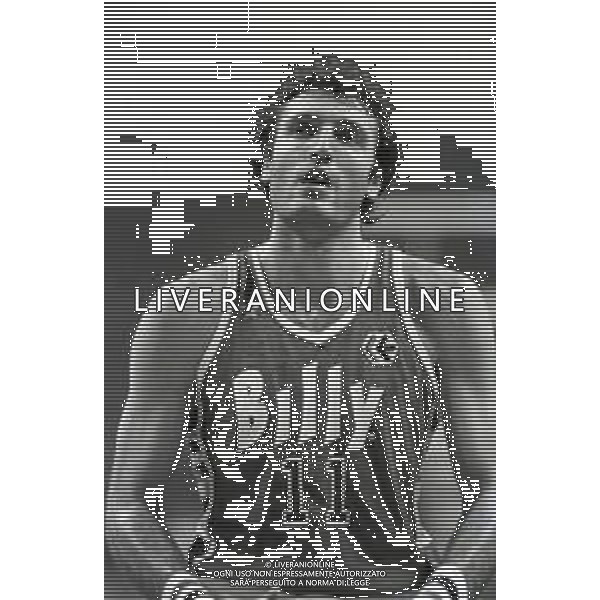 NEG-RETROSPETTIVA DINO MENEGHIN BASKET NELLA FOTO DINO MENEGHIN CON LA MAGLIA BILLY MILANO NELL\'ANNO 1981-82 AG ALDO LIVERANI SAS