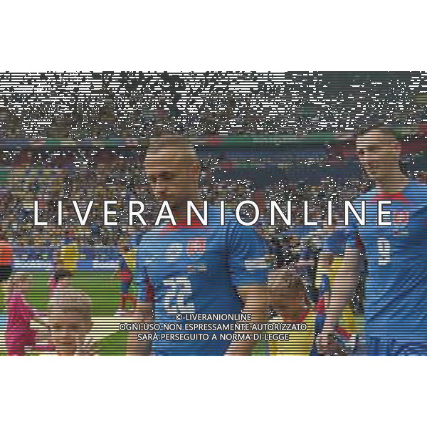 TVEM Stanislav Lobotka of Slovakia and Robert Bozeník of Slovakia during the UEFA EURO 2024 group stage match between Slovakia and Ukraine at Dusseldorf Arena on June 21, 2024 in Dusseldorf, Germany. Photo by Emmanuele Mastrodonato/ag. Aldo Liverani sas/AGENZIA ALDO LIVERANI SAS