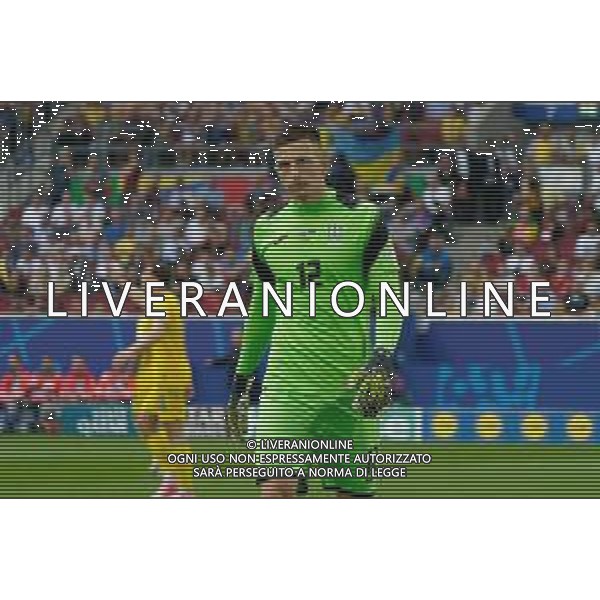 TVEM Anatoliy Trubin of Ukrained uring the UEFA EURO 2024 group stage match between Slovakia and Ukraine at Dusseldorf Arena on June 21, 2024 in Dusseldorf, Germany. Photo by Emmanuele Mastrodonato/ag. Aldo Liverani sas/AGENZIA ALDO LIVERANI SAS