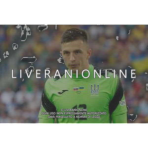 TVEM Anatoliy Trubin of Ukrained uring the UEFA EURO 2024 group stage match between Slovakia and Ukraine at Dusseldorf Arena on June 21, 2024 in Dusseldorf, Germany. Photo by Emmanuele Mastrodonato/ag. Aldo Liverani sas/AGENZIA ALDO LIVERANI SAS