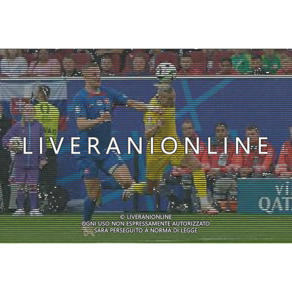 TVEM Mykhailo Mudryk of Ukraine in action against Denis Vavro of Slovakia during the UEFA EURO 2024 group stage match between Slovakia and Ukraine at Dusseldorf Arena on June 21, 2024 in Dusseldorf, Germany. Photo by Emmanuele Mastrodonato/ag. Aldo Liverani sas/AGENZIA ALDO LIVERANI SAS