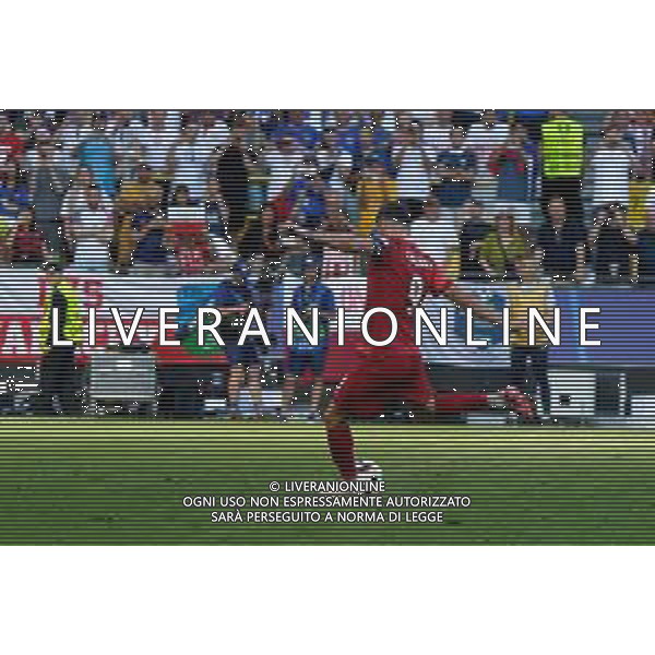 TVEM Robert Lewandowski of Poland score the goal on penalty during the UEFA EURO 2024 group stage match between France and Poland at BVB Stadion Dortmund on June 25, 2024 in Dortmund, Germany. Photo by Emmanuele Mastrodonato/ag. Aldo Liverani sas