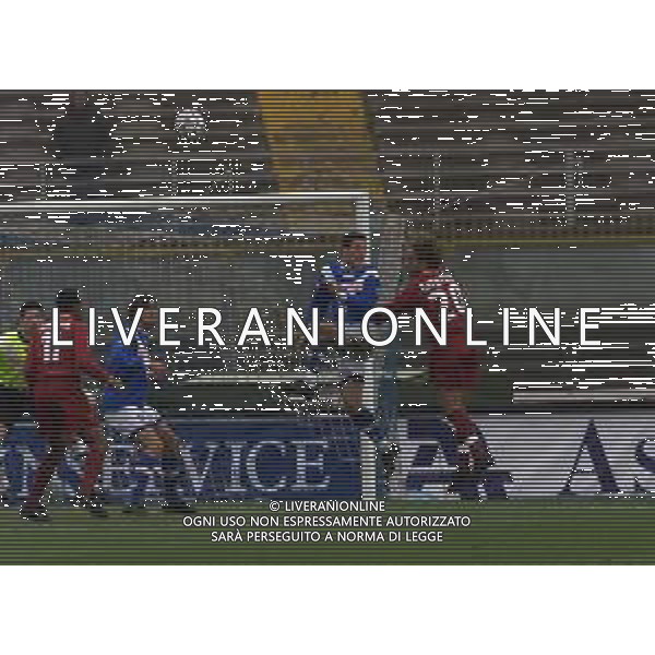 17-02-2002 BRESCIA-CAMPIONATO DI CALCIO SERIE A BRESCIA-ROMA NELLA FOTO GABRIEL BATISTUTA E DANIELE BONERA AG ALDO LIVERANI SAS