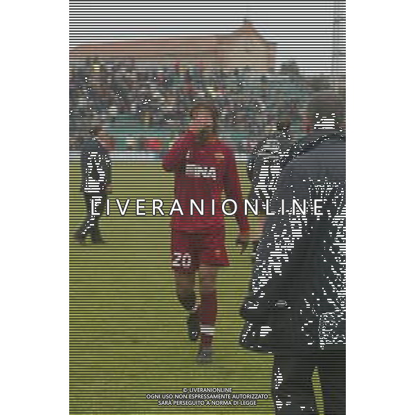 07-04-2002 VENEZIA-CAMPIONATO DI CALCIO SERIE A VENEZIA -ROMA 2-2 NELLA FOTO GABRIEL BATISTUTA A FINE GARA AG ALDO LIVERANI SAS