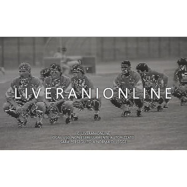 NEG- 1989 MEZZANO DI PRIMIERO RITIRO ESTIVO BARI CALCIO NELLA FOTO ALLENAMENTO BARI CALCIO AG ALDO LIVERANI SAS