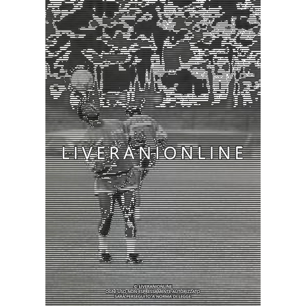 NEG- 1989 MEZZANO DI PRIMIERO RITIRO ESTIVO BARI CALCIO NELLA FOTO GERSON AG ALDO LIVERANI SAS