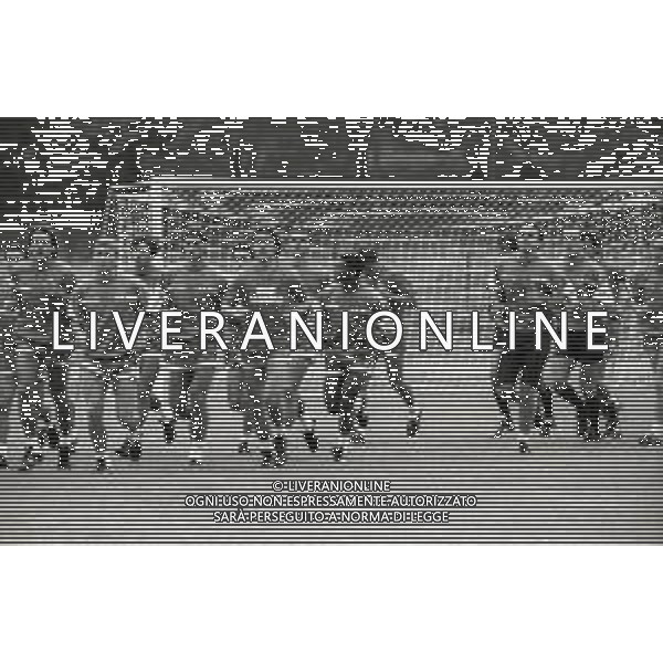 NEG- 1989 MEZZANO DI PRIMIERO RITIRO ESTIVO BARI CALCIO NELLA FOTO ALLENAMENTO BARI CALCIO AG ALDO LIVERANI SAS