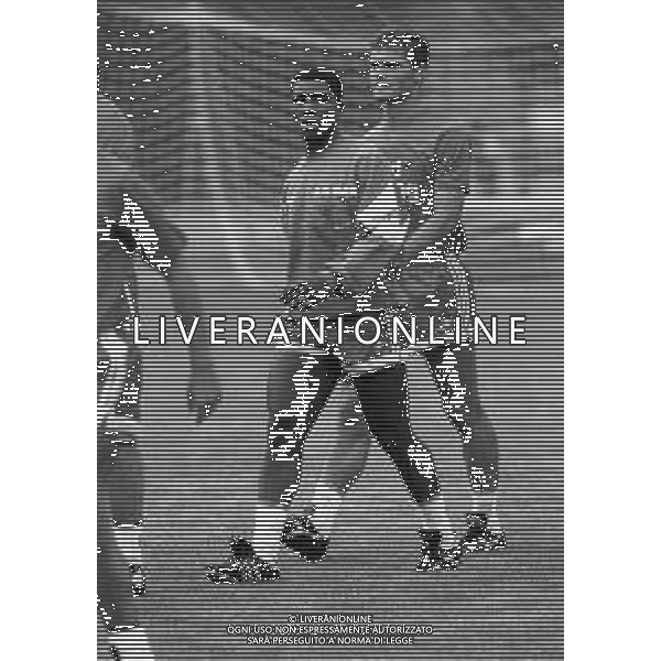 NEG- 1989 MEZZANO DI PRIMIERO RITIRO ESTIVO BARI CALCIO NELLA FOTO GERSON E MASSIMO BRAMBATI AG ALDO LIVERANI SAS