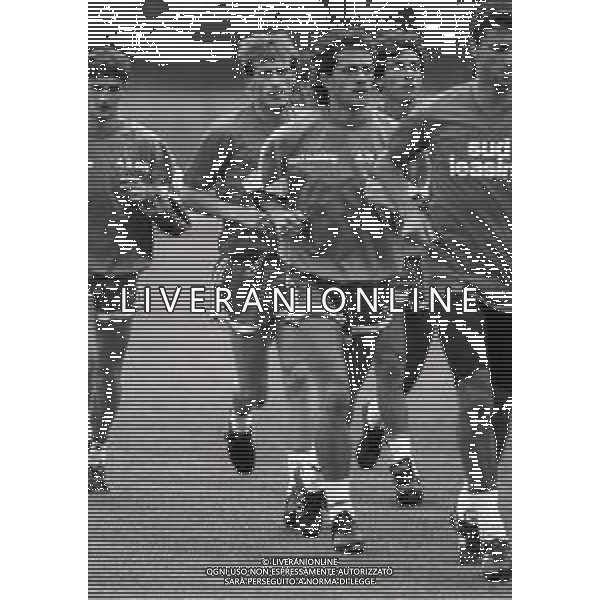 NEG- 1989 MEZZANO DI PRIMIERO RITIRO ESTIVO BARI CALCIO NELLA FOTO ALLENAMENTO BARI CALCIO AG ALDO LIVERANI SAS