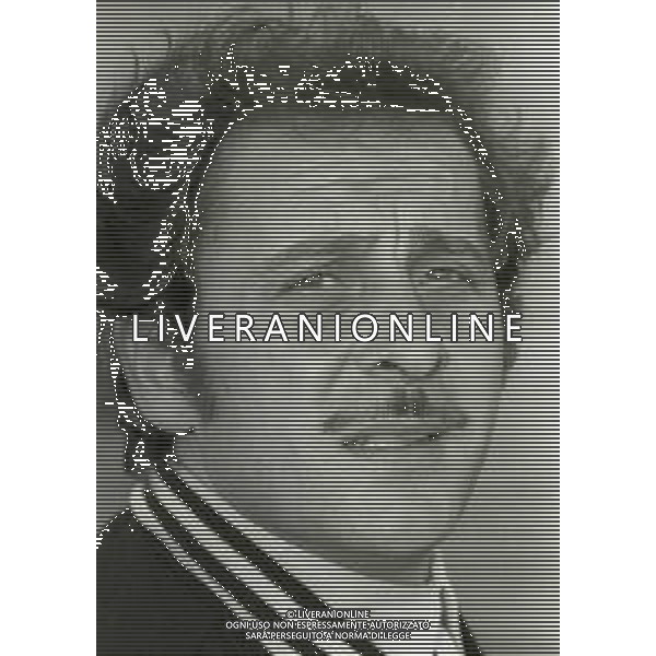 NEG-RETROSPETTIVA DOMENICO MODUGNO CANTANTE NELLA FOTO DOMENICO MODUGNO NEL 1967 AG ALDO LIVERANI SAS