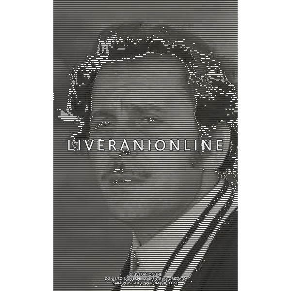 NEG-RETROSPETTIVA DOMENICO MODUGNO CANTANTE NELLA FOTO DOMENICO MODUGNO NEL 1967 AG ALDO LIVERANI SAS