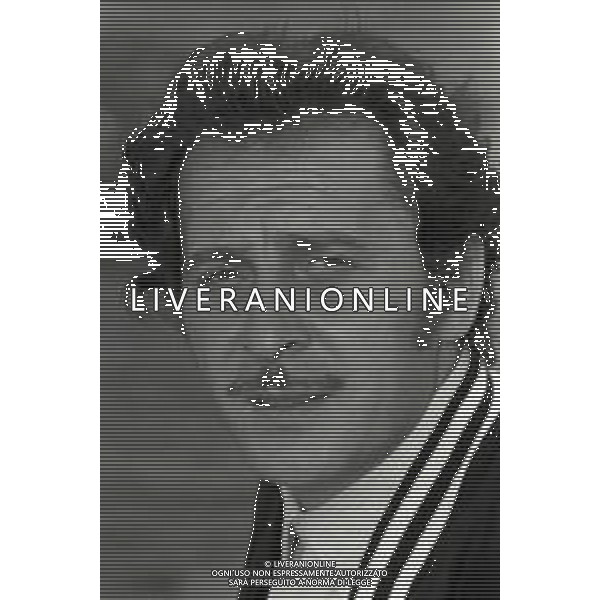 NEG-RETROSPETTIVA DOMENICO MODUGNO CANTANTE NELLA FOTO DOMENICO MODUGNO NEL 1967 AG ALDO LIVERANI SAS