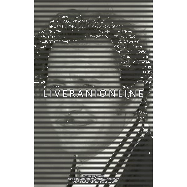 NEG-RETROSPETTIVA DOMENICO MODUGNO CANTANTE NELLA FOTO DOMENICO MODUGNO NEL 1967 AG ALDO LIVERANI SAS