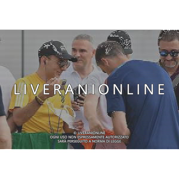 TVMV-Torino 08.07.2024 JMedical © Manuela Viganti/Agenzia Aldo Liverani Visite Mediche Nuovo Allenatore Juventus Stagione 2024/2025 Nella foto: thiago motta nuovo allenatore juventus firma autografi/AGENZIA ALDO LIVERANI SAS