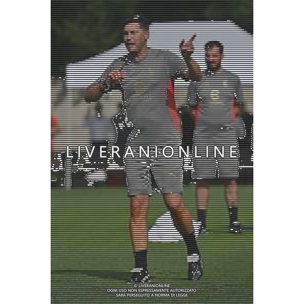 TVRG Primo allenamento Milan nella foto Paulo Fonseca allenatore Milan Carnago (VA) 08-07-2024 Primo allenamento del Milan presso il centro sportivo Milanello in preparazione della stagione 2024-2025 foto Roberto Garavaglia/Agenzia Aldo Liverani sas