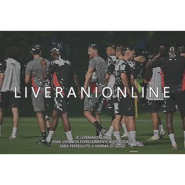 TVRG Primo allenamento Milan nella foto Paulo Fonseca allenatore Milan Carnago (VA) 08-07-2024 Primo allenamento del Milan presso il centro sportivo Milanello in preparazione della stagione 2024-2025 foto Roberto Garavaglia/Agenzia Aldo Liverani sas