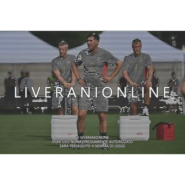 TVRG Primo allenamento Milan nella foto Paulo Fonseca allenatore Milan Carnago (VA) 08-07-2024 Primo allenamento del Milan presso il centro sportivo Milanello in preparazione della stagione 2024-2025 foto Roberto Garavaglia/Agenzia Aldo Liverani sas