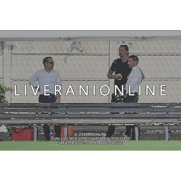 TVRG Primo allenamento Milan nella foto da SX Giorgio Furlani amministratore delegato Milan, Zlatan Ibrahimovic e Geoffrey Moncada direttore area sportiva Milan Carnago (VA) 08-07-2024 Primo allenamento del Milan presso il centro sportivo Milanello in preparazione della stagione 2024-2025 foto Roberto Garavaglia/Agenzia Aldo Liverani sas
