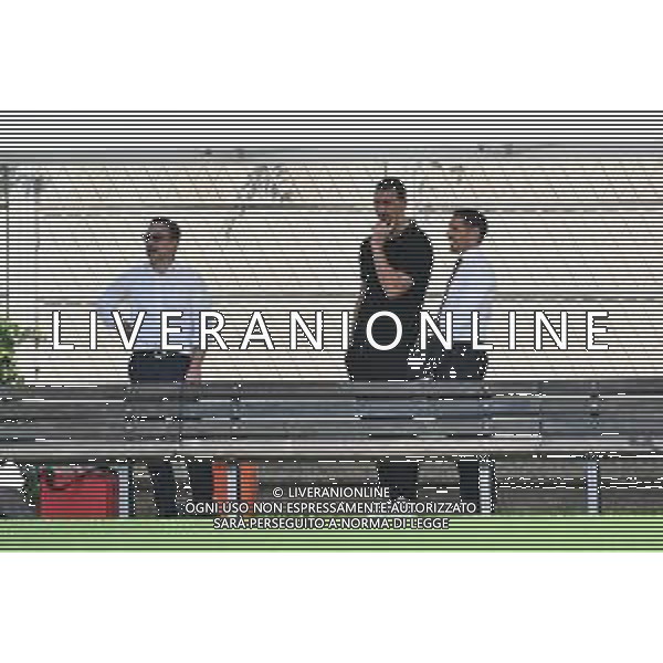 TVRG Primo allenamento Milan nella foto da SX Giorgio Furlani amministratore delegato Milan, Zlatan Ibrahimovic e Geoffrey Moncada direttore area sportiva Milan Carnago (VA) 08-07-2024 Primo allenamento del Milan presso il centro sportivo Milanello in preparazione della stagione 2024-2025 foto Roberto Garavaglia/Agenzia Aldo Liverani sas