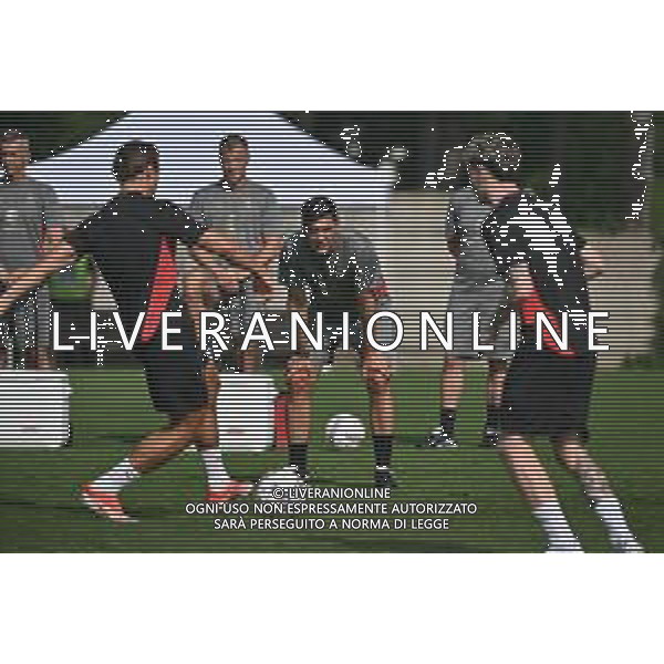 TVRG Primo allenamento Milan nella foto Paulo Fonseca allenatore Milan Carnago (VA) 08-07-2024 Primo allenamento del Milan presso il centro sportivo Milanello in preparazione della stagione 2024-2025 foto Roberto Garavaglia/Agenzia Aldo Liverani sas
